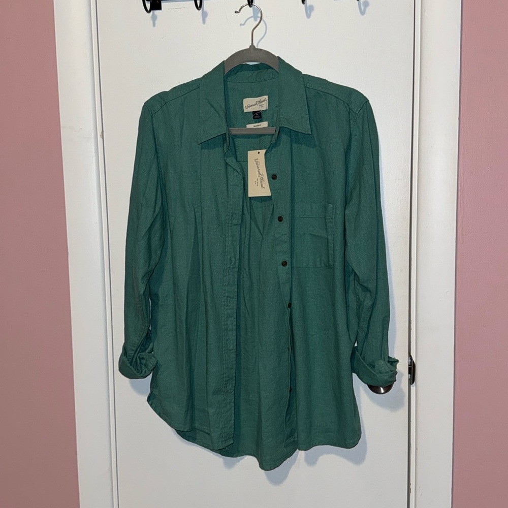 Universal Thread button down long sleeve